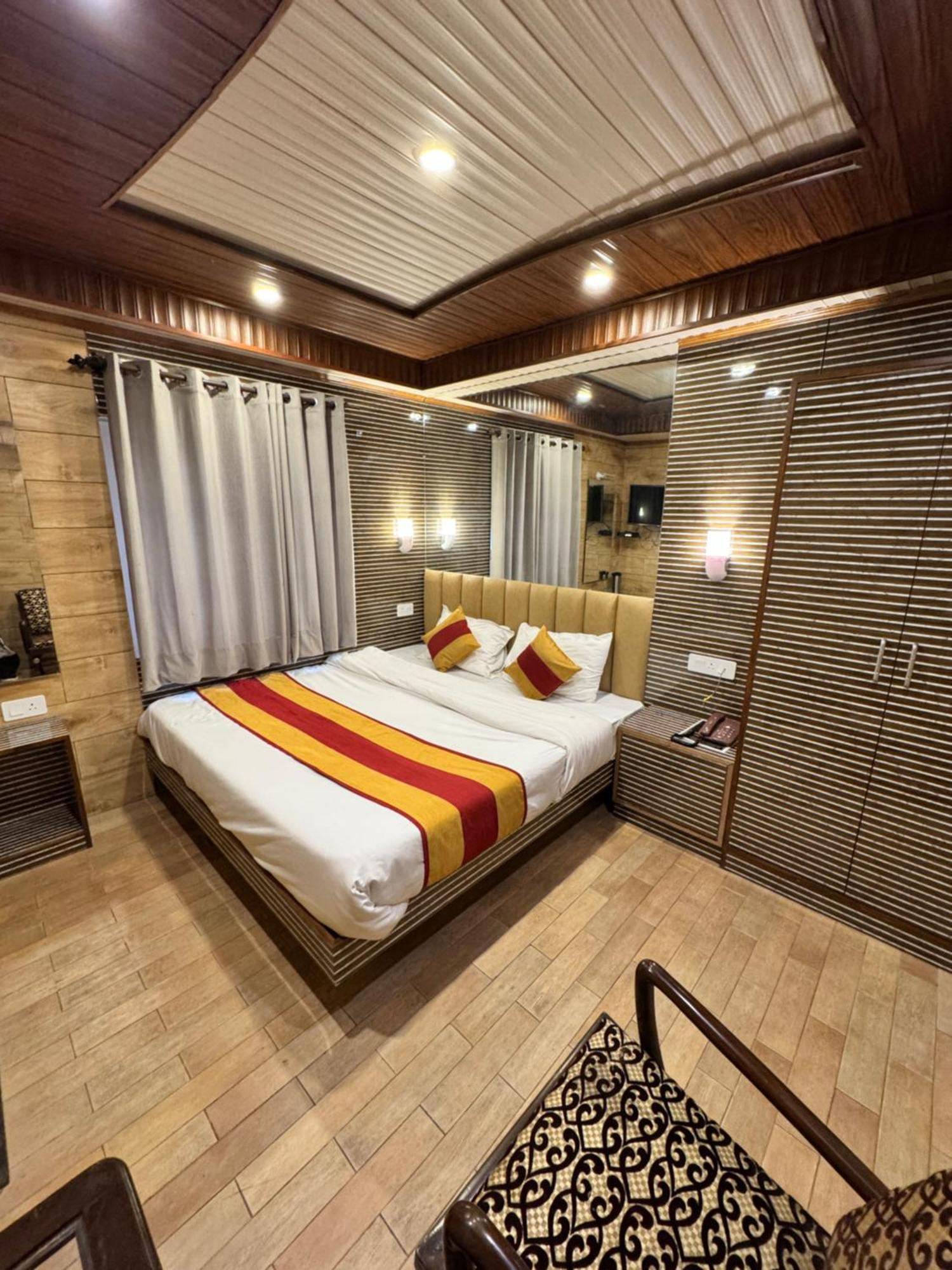 Victory Hotel And Restaurant By Gs Hospitality Shimla Eksteriør bilde