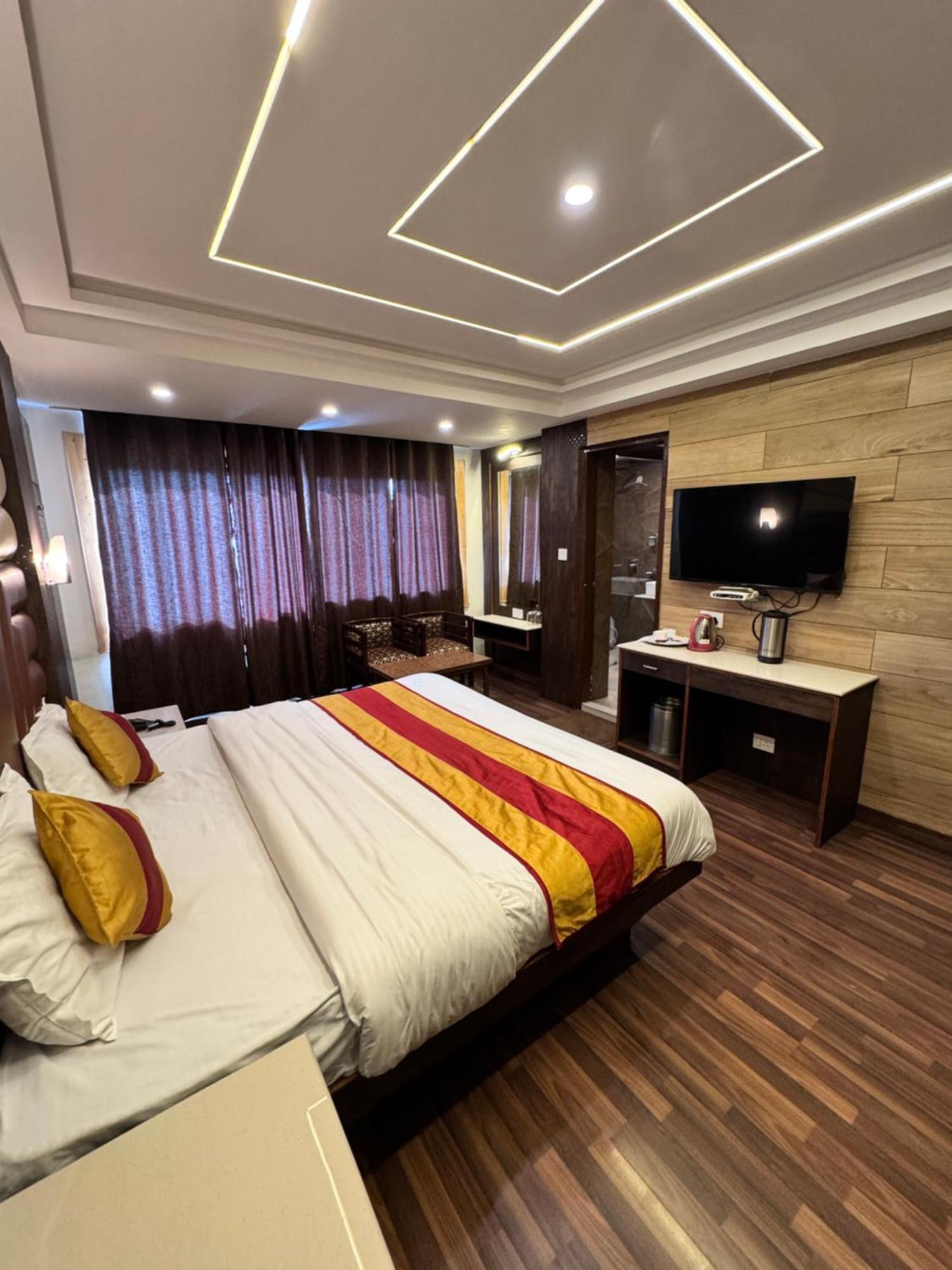Victory Hotel And Restaurant By Gs Hospitality Shimla Eksteriør bilde